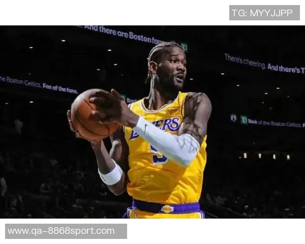 夸梅调侃艾顿表现出色赞其空接能力大幅提升曾被视为水货球员 夸梅调侃艾顿表现出色赞其空接能力大幅提升曾被视为水货球员