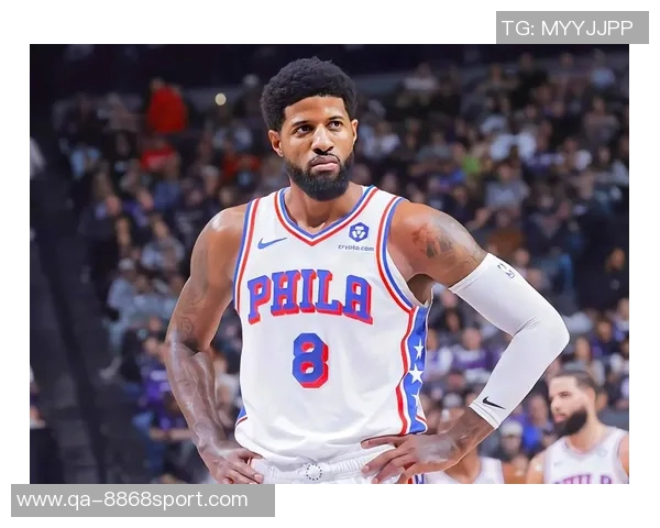 迈克布朗暂停时特别强调拉塞尔在进攻端的重要性与战术安排