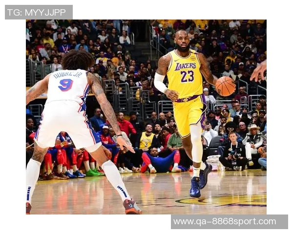 浓眉状态低迷半场表现不佳仅得8分7板并出现两次失误