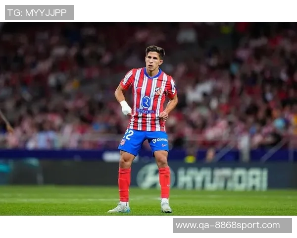 小西蒙尼崭露头角成为马竞阵中关键球员展现出显著进步 小西蒙尼崭露头角成为马竞阵中关键球员展现出显著进步